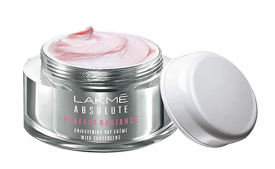 Buy Lakme Absolute Perfect Radiance Skin Brightening Day Crème, 28 g at Rs 99 from Amazon