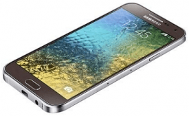 Buy Samsung Galaxy E5 (Black, 16GB) at Rs 8,999 from Amazon