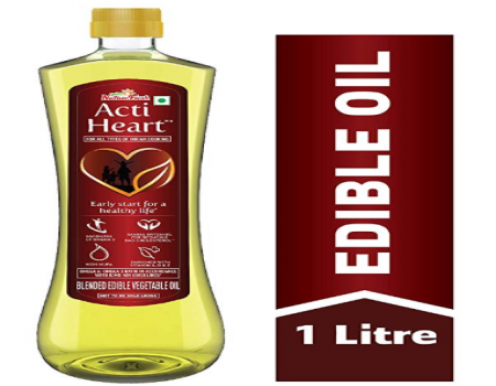 Buy Nature Fresh Acti Heart Edible Oil Pouch, 1L at Rs 99 only From Amazon